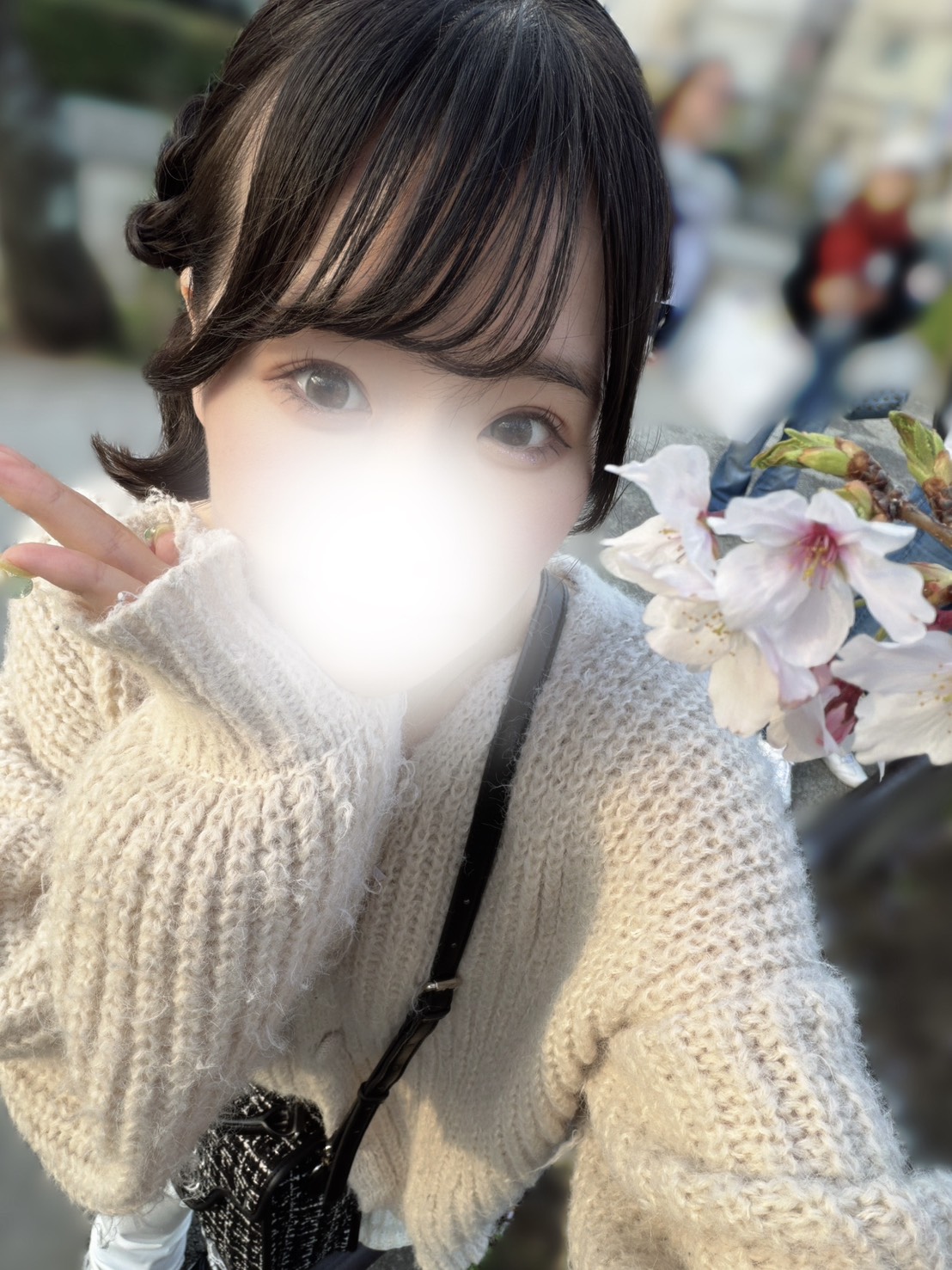 今日から、【つばき】として舞い戻ってきました🌷