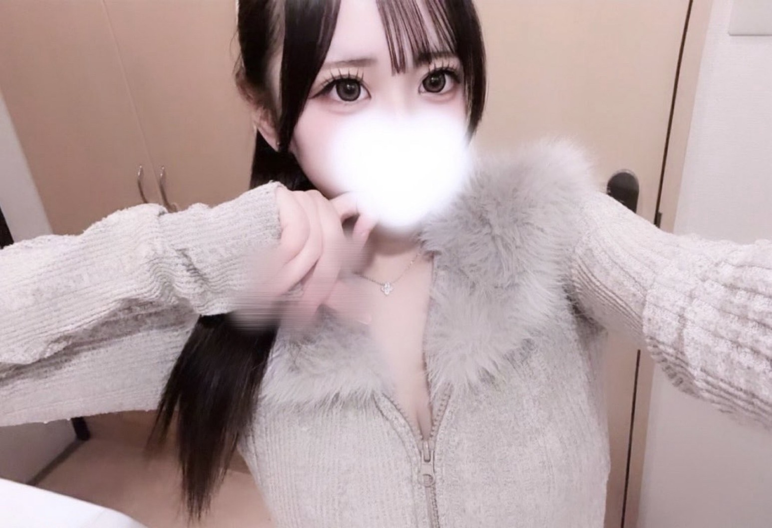 Ambitious Omiya りりの画像